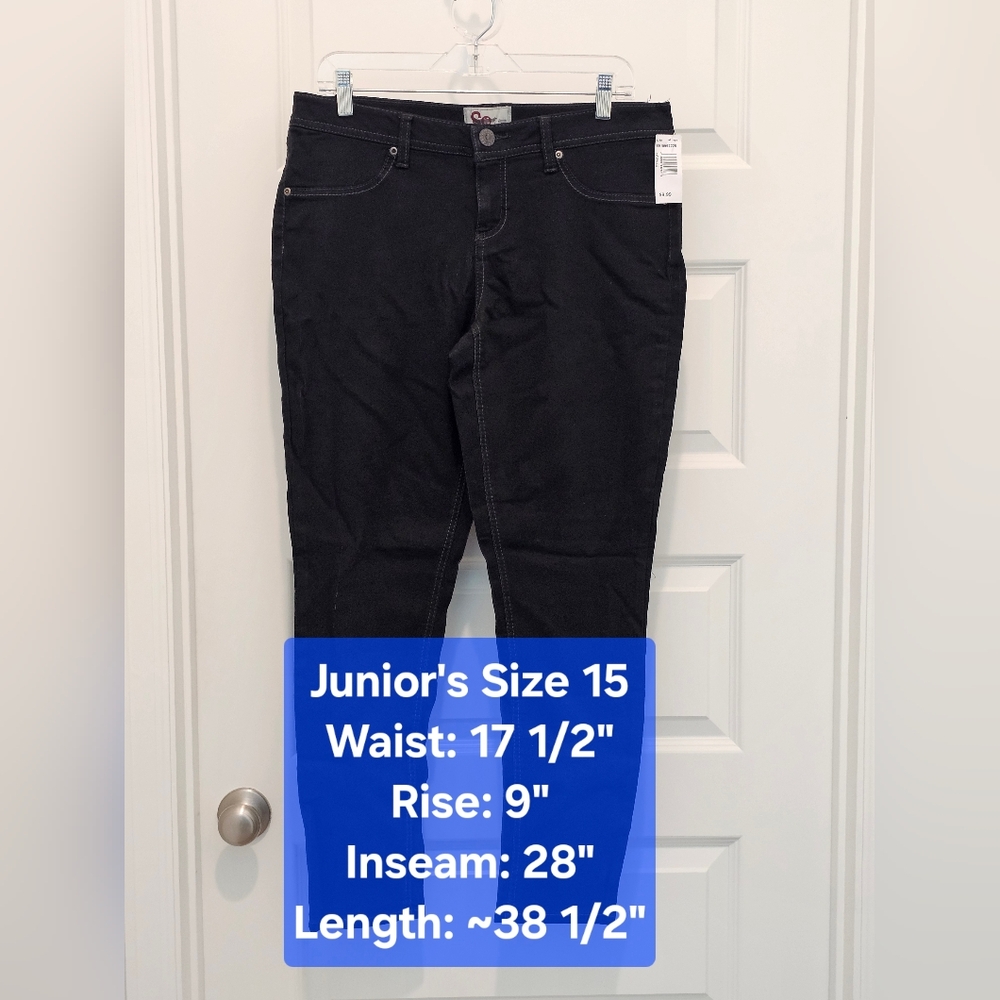 So Junior's Dark Wash Jeans, NWT, Size 15